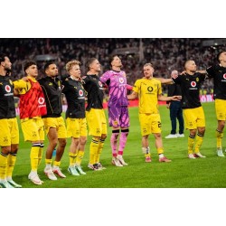 Borussia Dortmund sichert sich 1-0-Auswärtssieg gegen den VfB Stuttgart Borussia Dortmund sichert sich 1-0-Auswärtssieg gegen den VfB Stuttgart